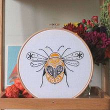 Load image into Gallery viewer, Bee hoop embroidery kit