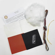 Load image into Gallery viewer, Swan a-swimming Mini Felt Kit